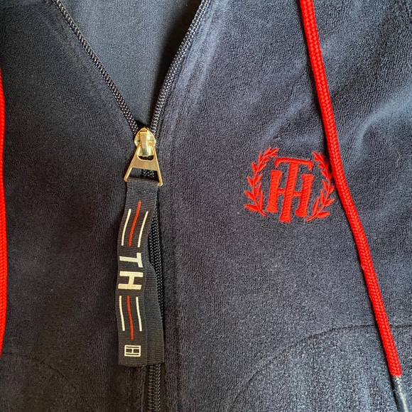 SOLD‼️Tommy Hilfiger Zip-Up Hoodie Jacket - Picture 4 of 5